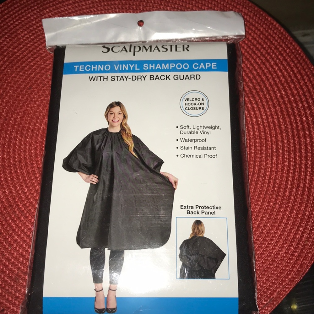Shampoo cape